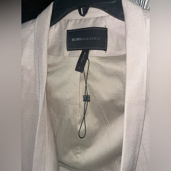 BCBGMaxAzaria size small nwot tan pumice draped front blazer jacket - Picture 3 of 5